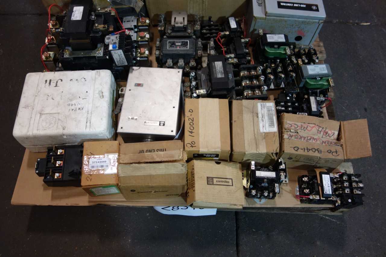 1 PALLET OF ASSORTED FULL VOLTAGE STARTERS, MANUAL MOTOR STARTERS- GENERAL ELECTRIC - MOTOR STARTERS