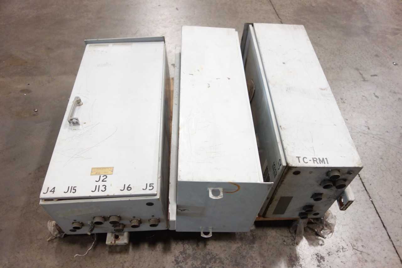 LOT OF RECLOSER CONTROLS - AUTOMATION & CONTROLS