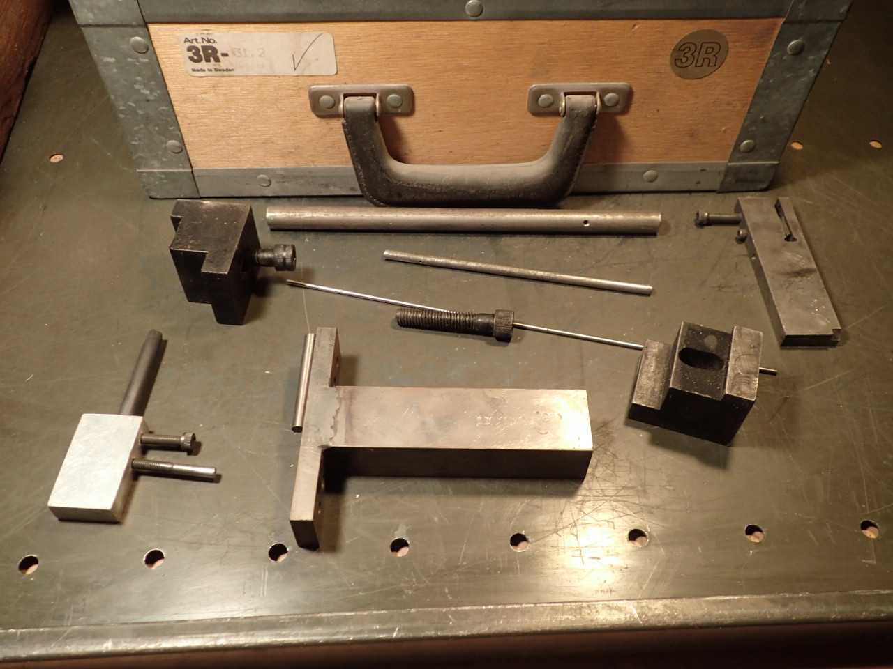 System 3R Mini 3R-321.5 EDM Chuck Kit with 10 20mm Shank Electrode Holders - EDM MACHINE PARTS