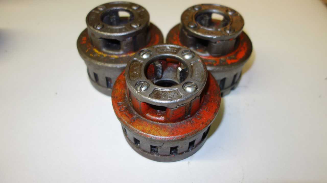 LOT OF 3 RIDGID 3/4 IN DIE HEADS - ELECTRIC POWER TOOLS