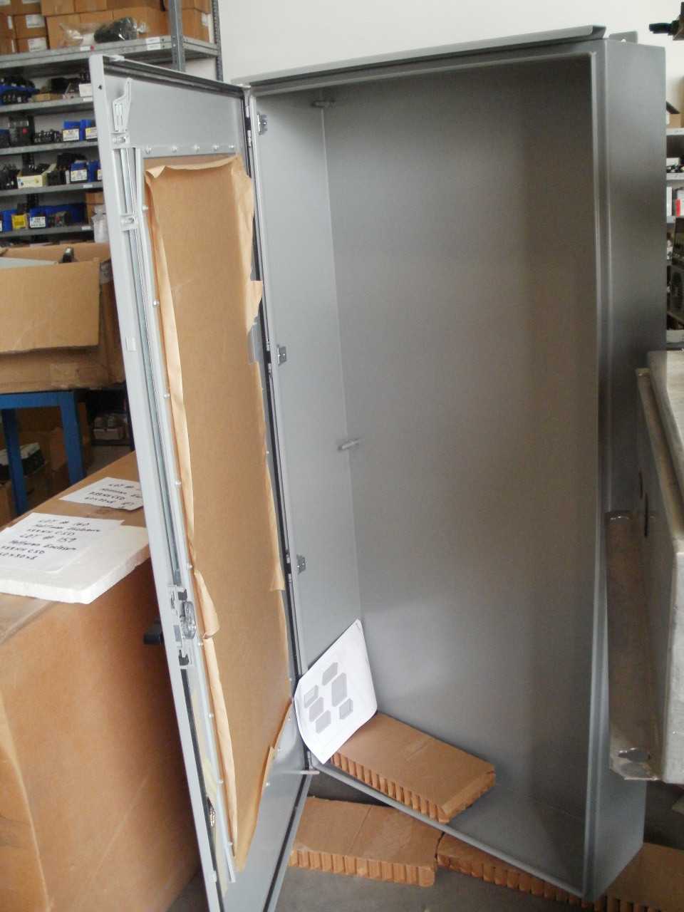 HOFFMAN ENCLOSURE 60 X 30 X 8 QTY 1 - MISCELLANEOUS