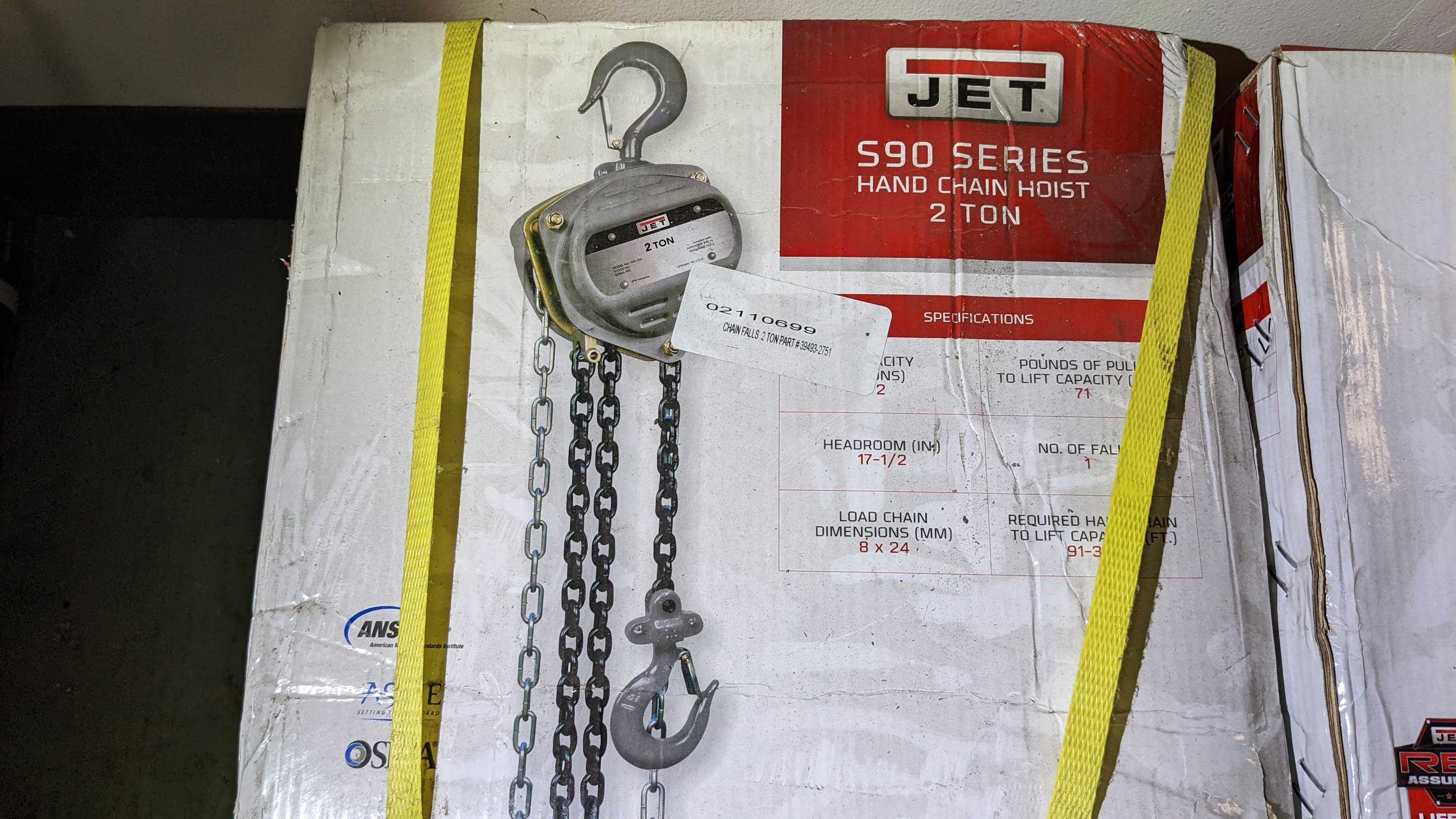LOT OF CHAIN HOISTS - LIFTING EQUIPMENT