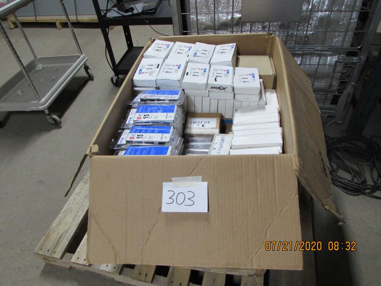 Eaton circuit breakers - CIRCUIT BREAKERS