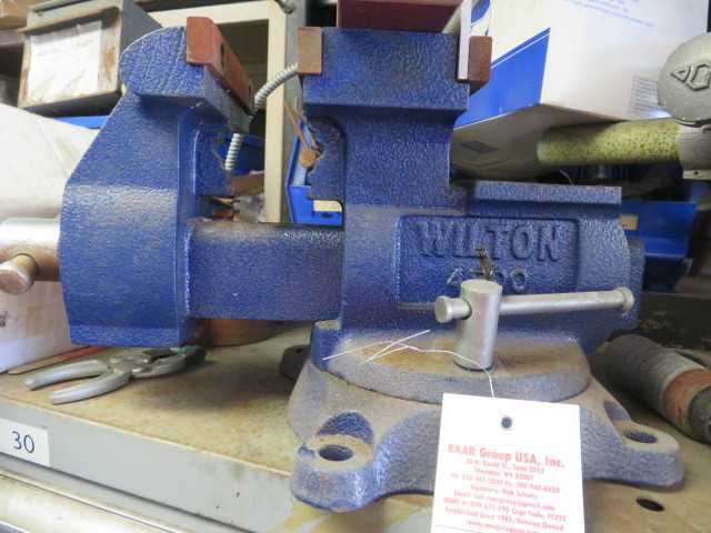 Wilton Vice and Contents in Photo - MISCELLANEOUS