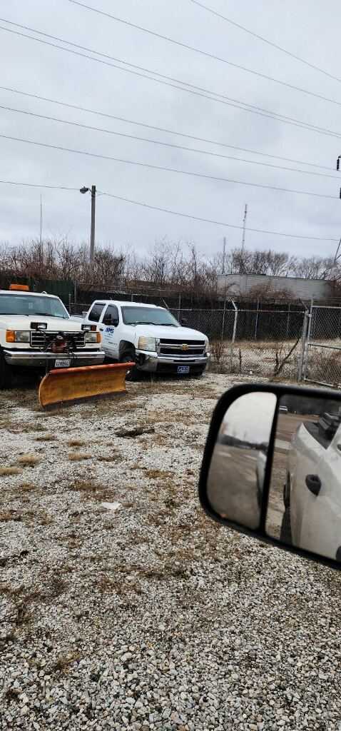 2008 Chevrolet 3500 Diesel Crew Cab 4x4 pickup bed - HYDRO EXCAVATOR TRUCKS