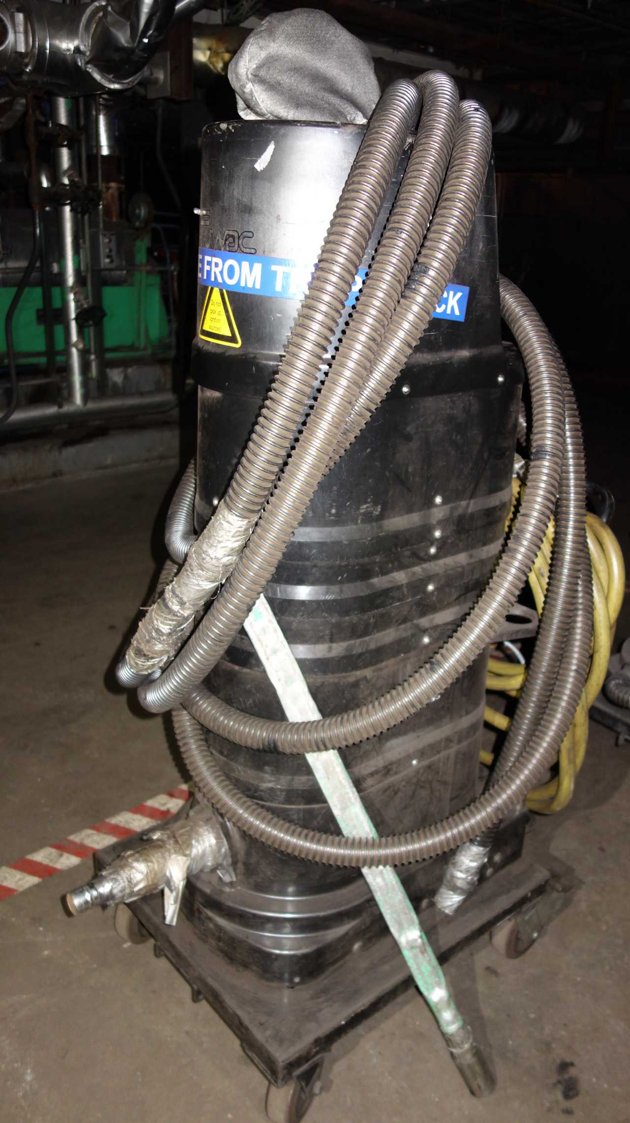 RUWAC AV2000-EX HEPA PORTABLE PNEUMATIC VACUUM - MISCELLANEOUS