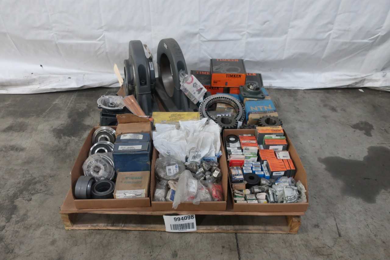 PALLET OF ASSORTED BEARINGS AND POWER TRANSMISSION REPLACEMENT PARTS - POWER TRANSMISSION