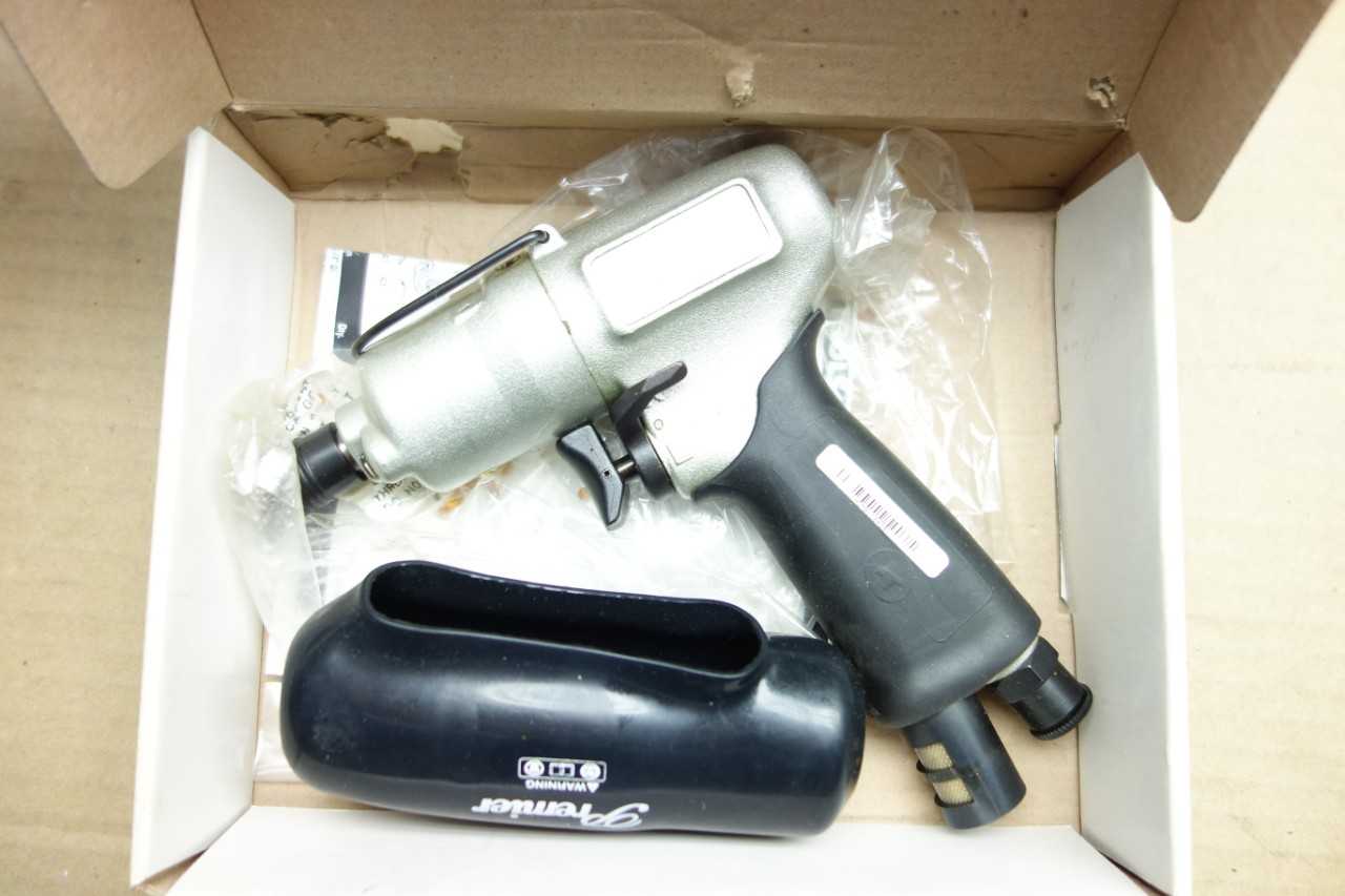LOT OF 2 POWER HAND TOOLS - HAND TOOLS