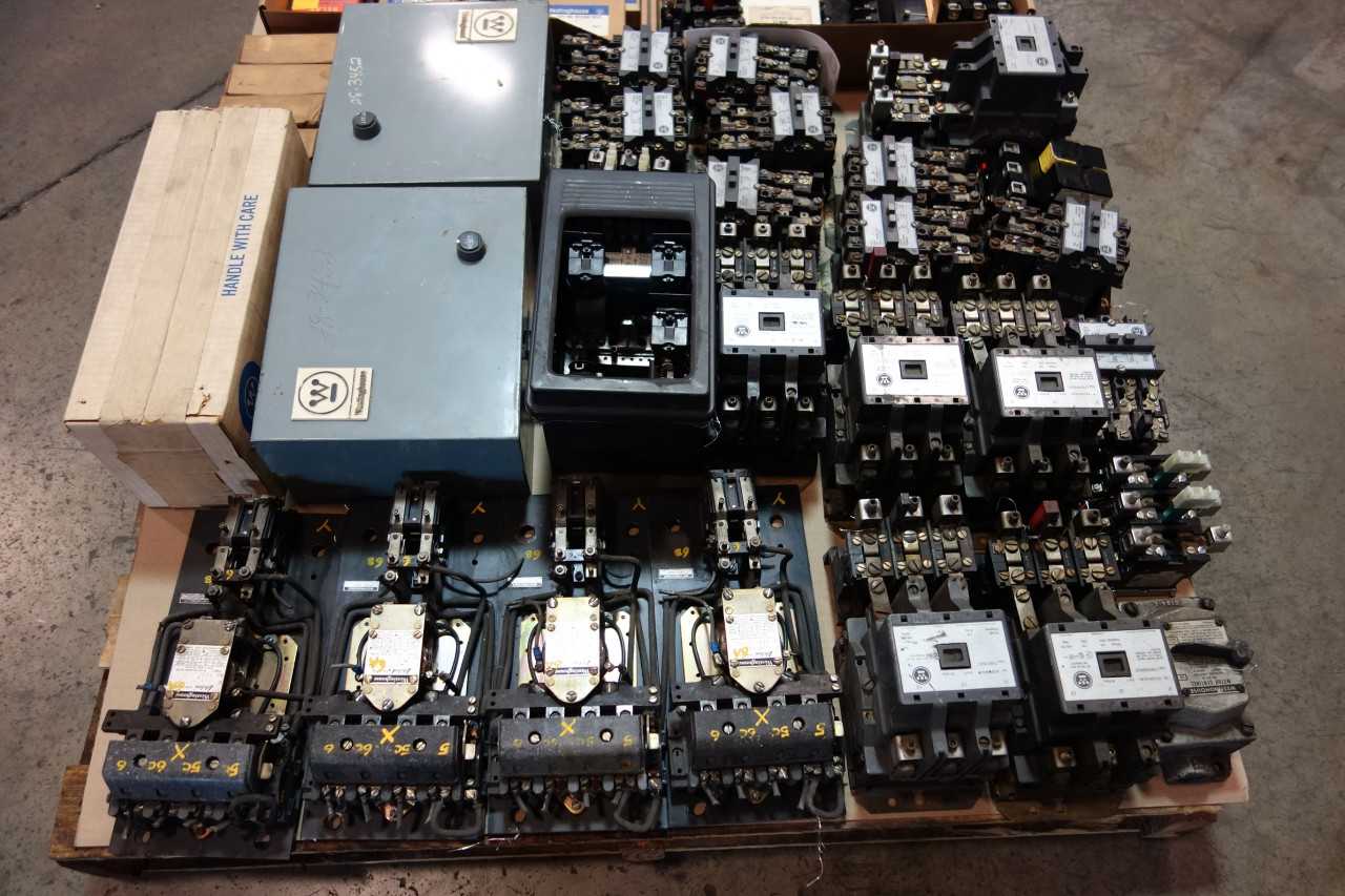 1 PALLET OF ASSORTED FULL VOLTAGE STARTERS AND RELAYS- WESTINGHOUSE - ELECTRICAL COMPONENTS