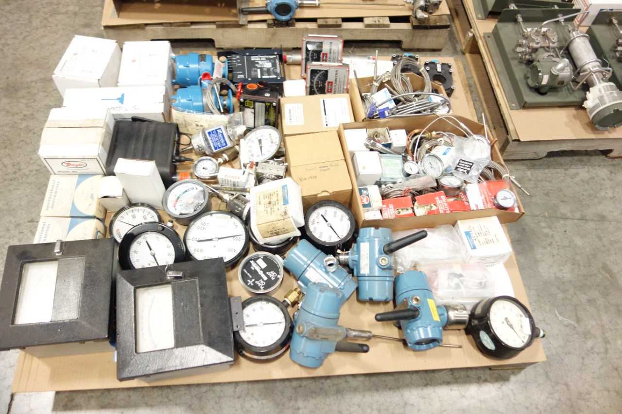 3 PALLETS OF ASSORTED INSTRUMENTATION - INSTRUMENTATION