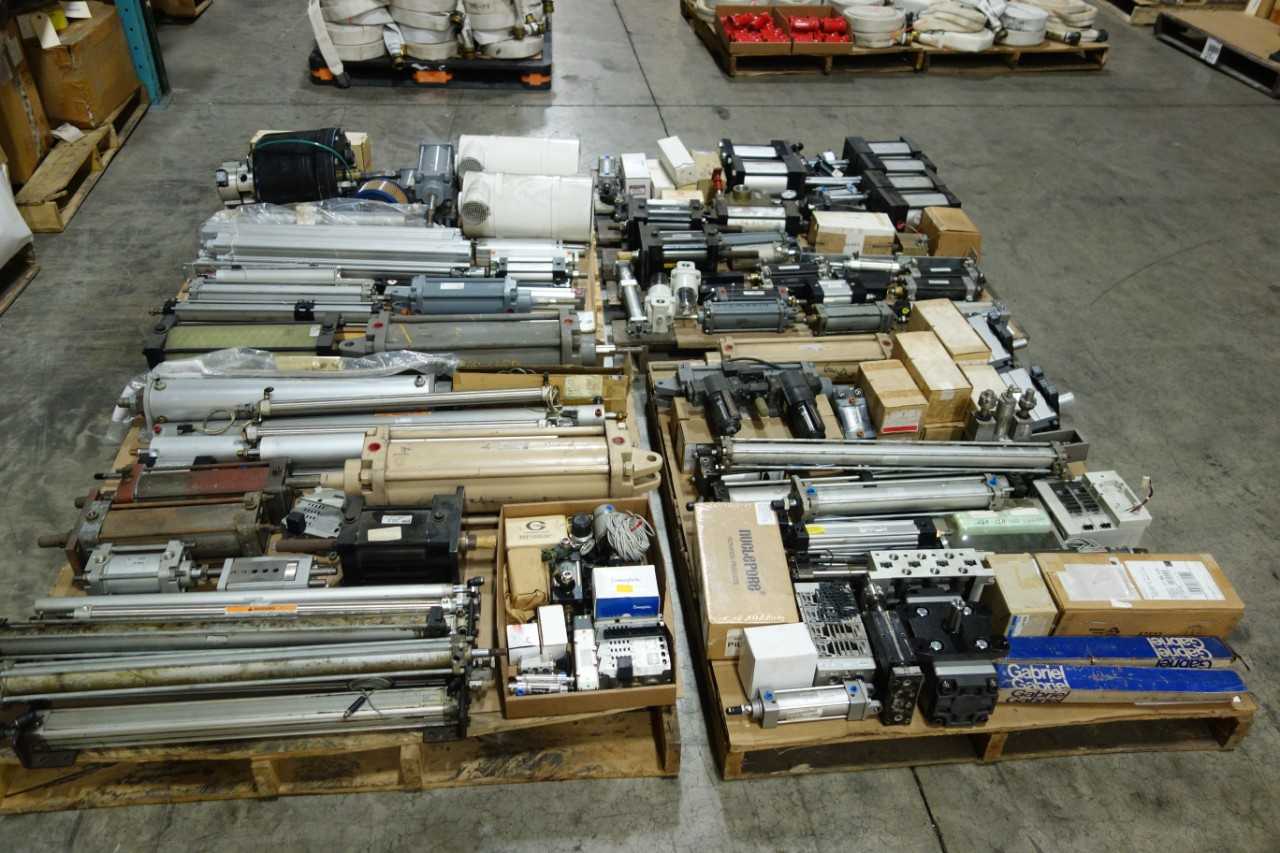 4 PALLETS OF ASSORTED PNEUMATIC REPLACEMENT PARTS - PNEUMATIC POWER TOOL