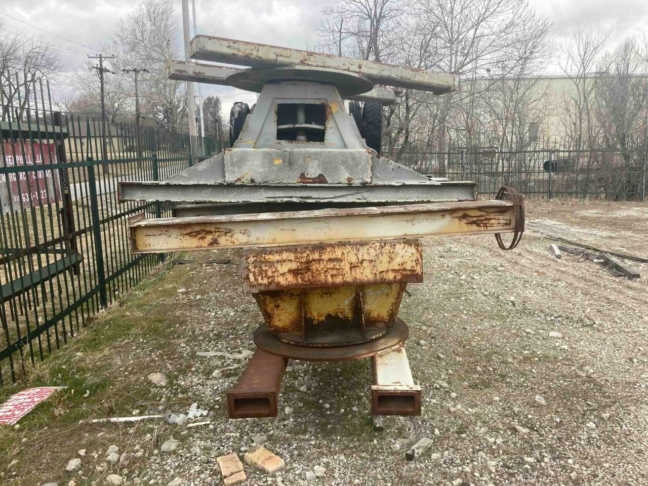 Lot of 2 Trailers with Forklift Receiver - TRAILERS