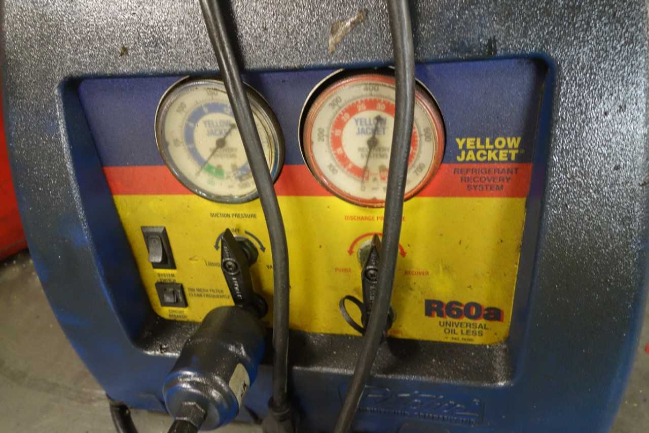 Yellow Jacket R60A Oil-less refrigerant recovery system - PROCESS EQUIPMENT