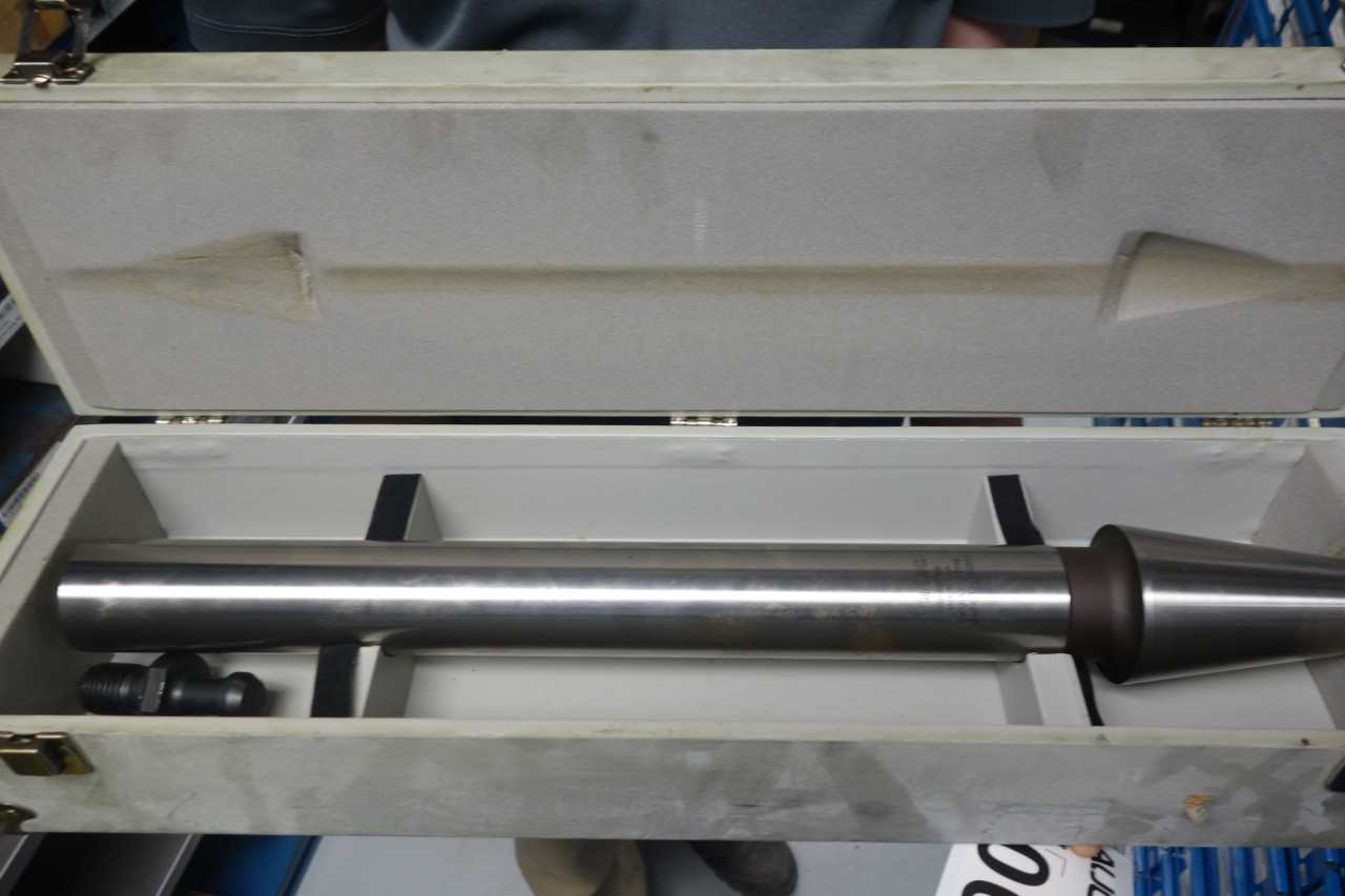 Contents of 1x section shelving - SHELVING