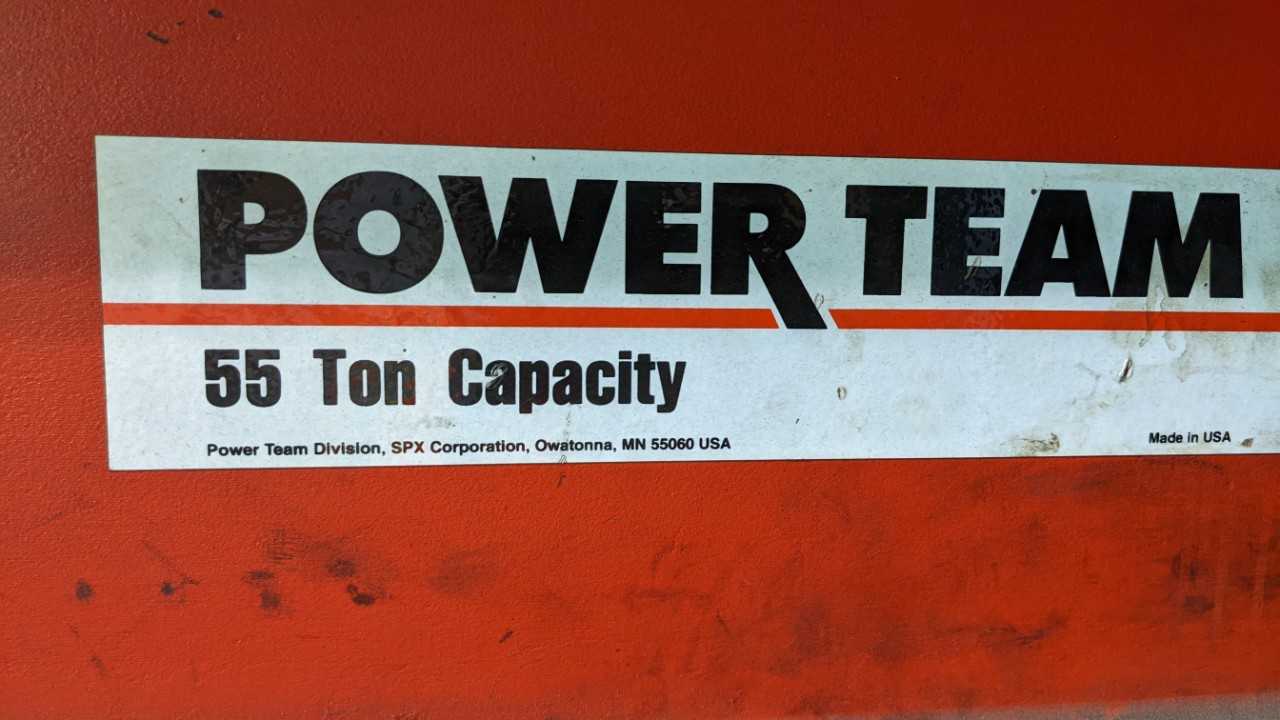 Power team 55 ton capacity hydraulic press - PRESSES