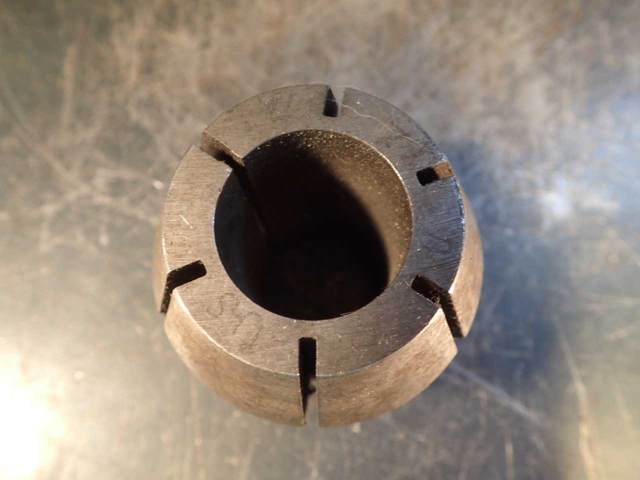 2 Piece Lot of XZ Double Taper Collets: 13/16" & 1-1/16" Round Smooth - HOLEMAKING TOOLS