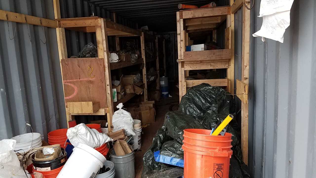 CONTENTS OF CONTAINER (CONTAINER NOT INCLUDED) LOCATED IN NEGAUNEE, MI - MISCELLANEOUS