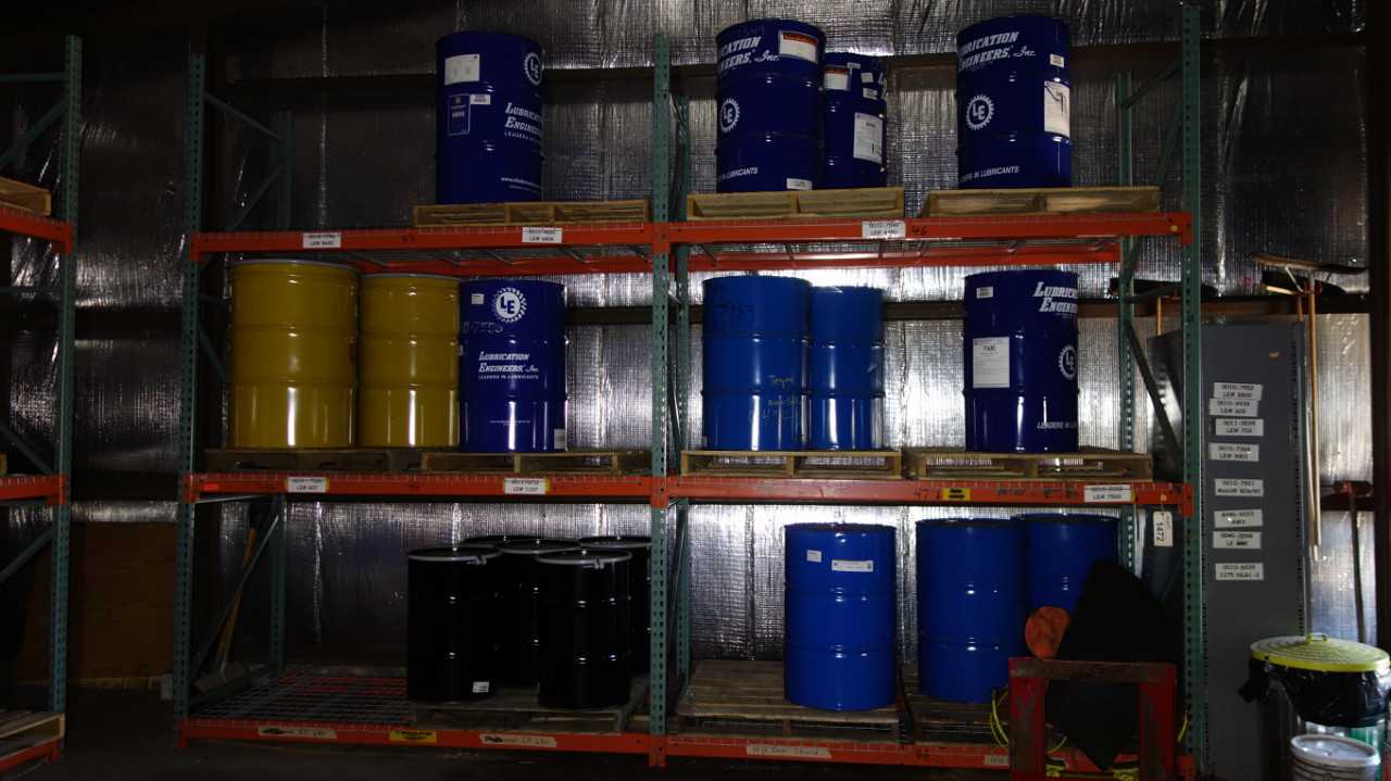 CONTENTS OF RACKING, OIL DRUMS,SORBENT BOOMS, HVAC - PALLET RACKING