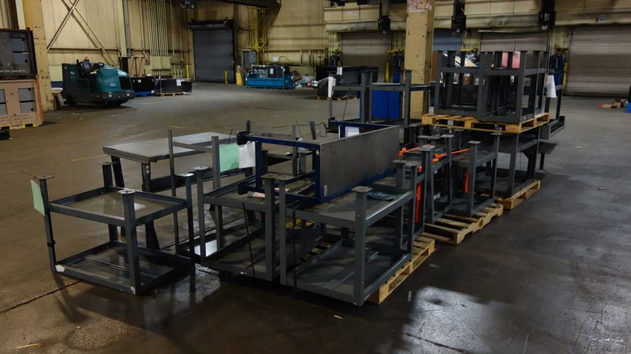 LOT OF ASSORTED STEEL PROFESSIONAL WORK TABLES - PLANT & FACILITY