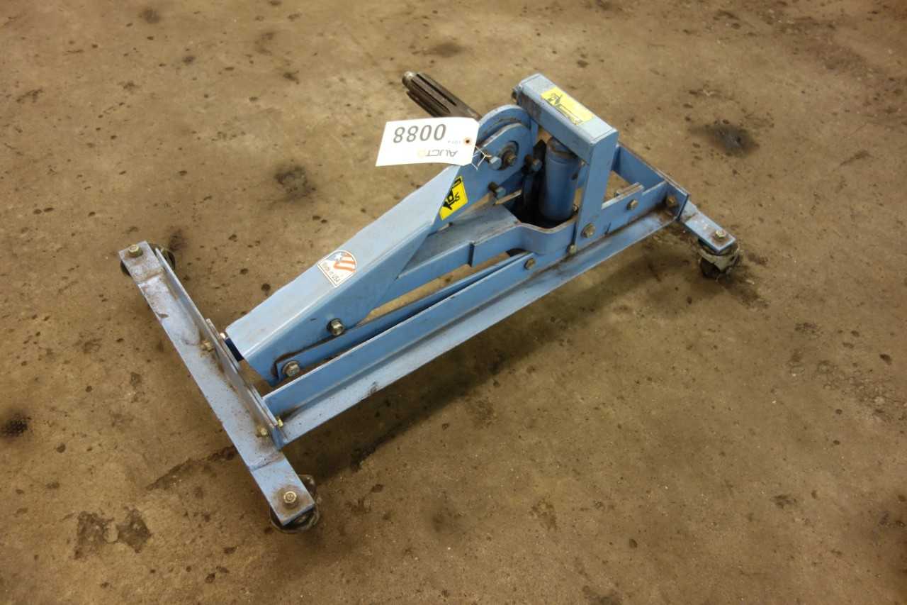 SPX OTC 5015 200LBS FLOOR JACK - PLANT & FACILITY