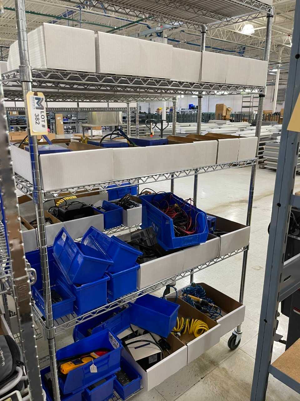 Rolling Bakers Rack No Contents - SHELVING