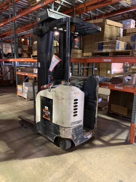 2005 Crown RR522045TT240 reach truck Little Rock AR - REACH TRUCKS