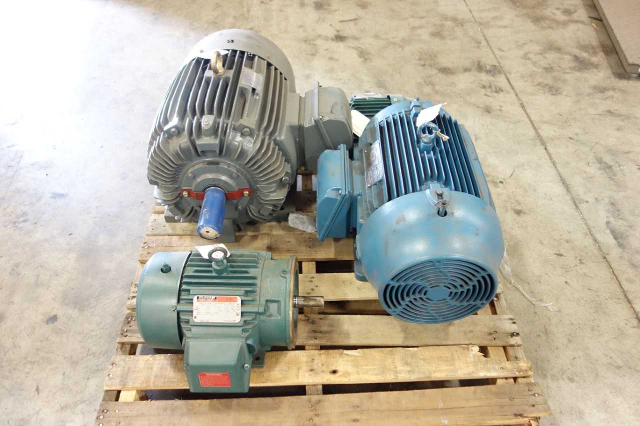 LOT OF ASSORTED MOTORS - ELECTRIC MOTORS