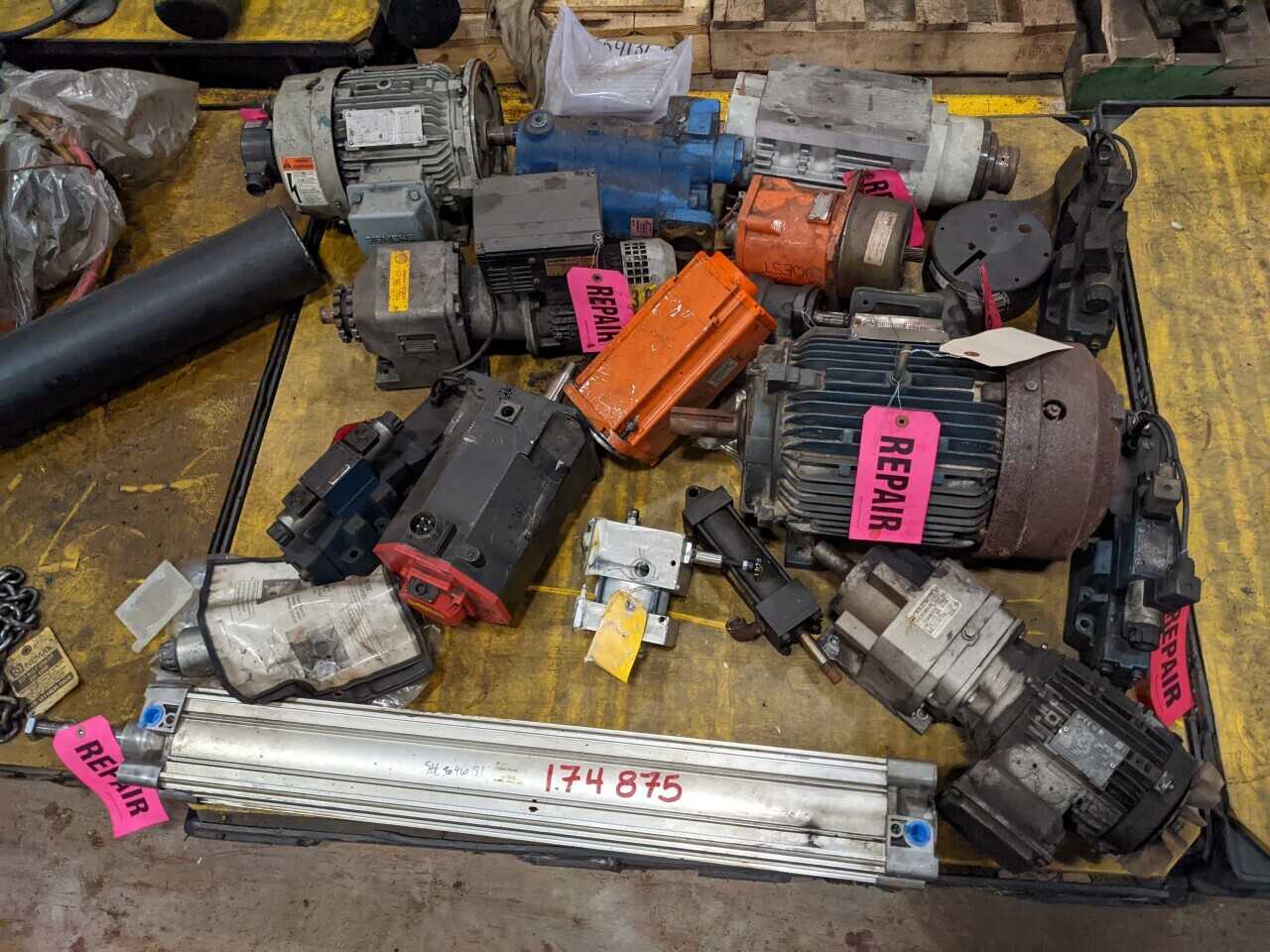 PALLET OF ASSORTED ASSEMBLY MRO, HYDRAULICS, SERVO MOTORS, AC MOTORS, EATON, VICKERS, ABB, SIEMENS, REXROTH - ELECTRIC MOTORS