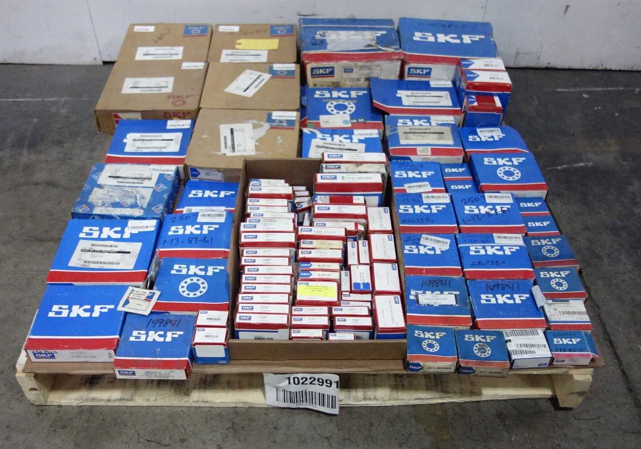 LOT OF ASSORTED SKF BEARINGS - BEARINGS