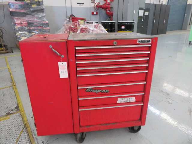 7 Drawer Tool Box Snap On with Side Box - MISCELLANEOUS