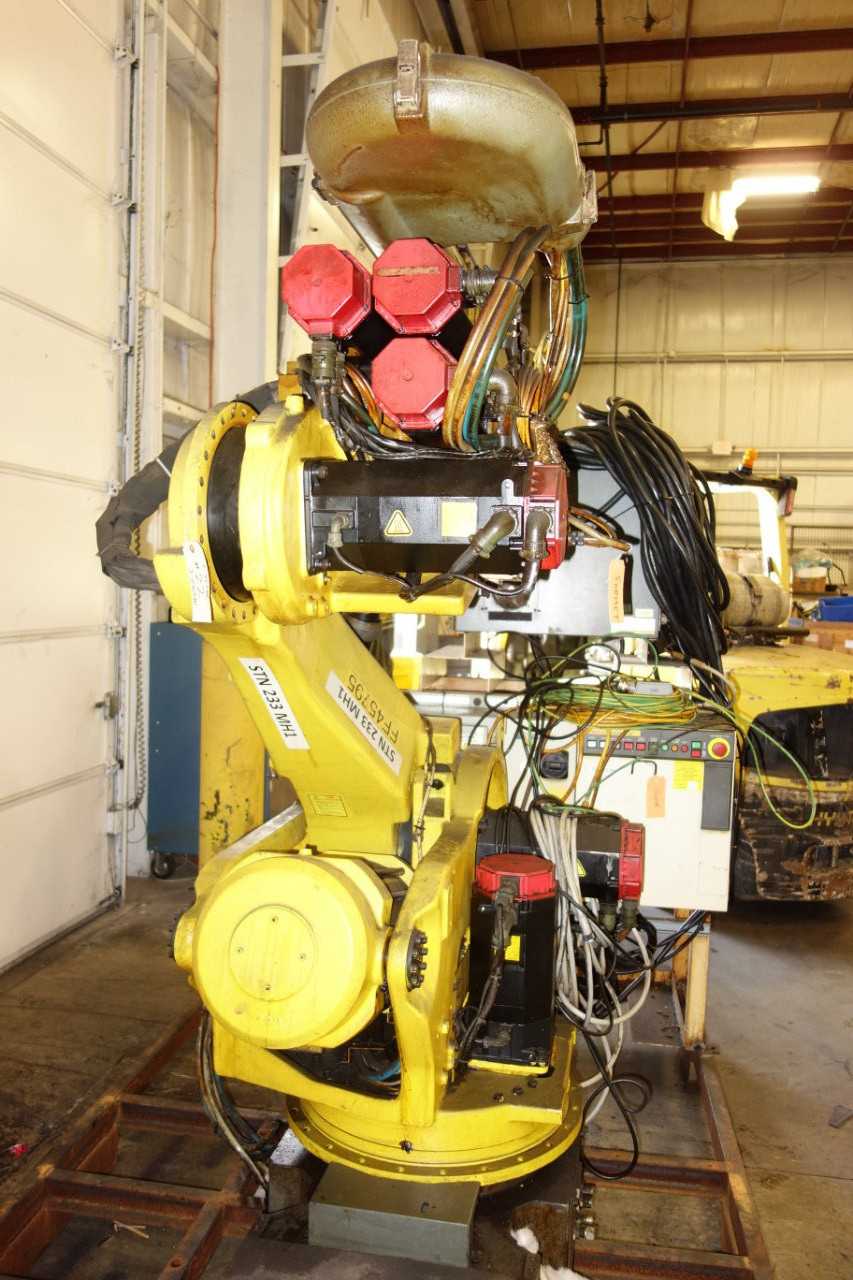 GE FANUC S-430iW ROBOT WITH R-J3 CONTROLLER - INDUSTRIAL ROBOTS