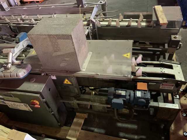 2016 Intelligrated Accuglide Case Packer System - PACKAGING