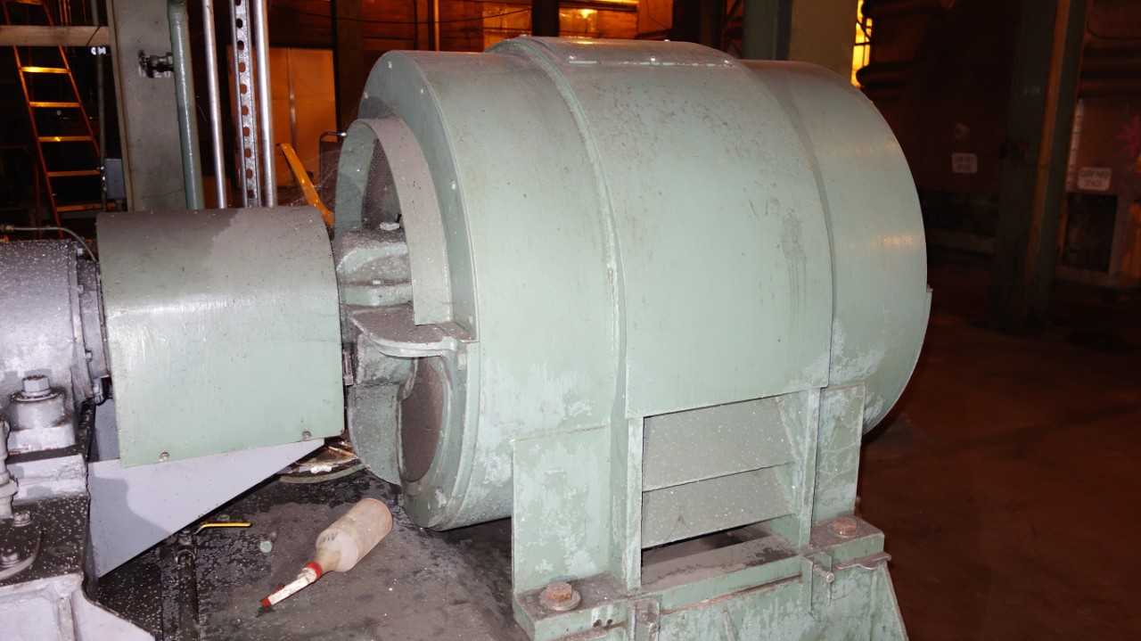LOT OF 2 ASSORTED WESTINGHOUSE 2300V-AC INDUCTION MOTOR - ELECTRIC MOTORS