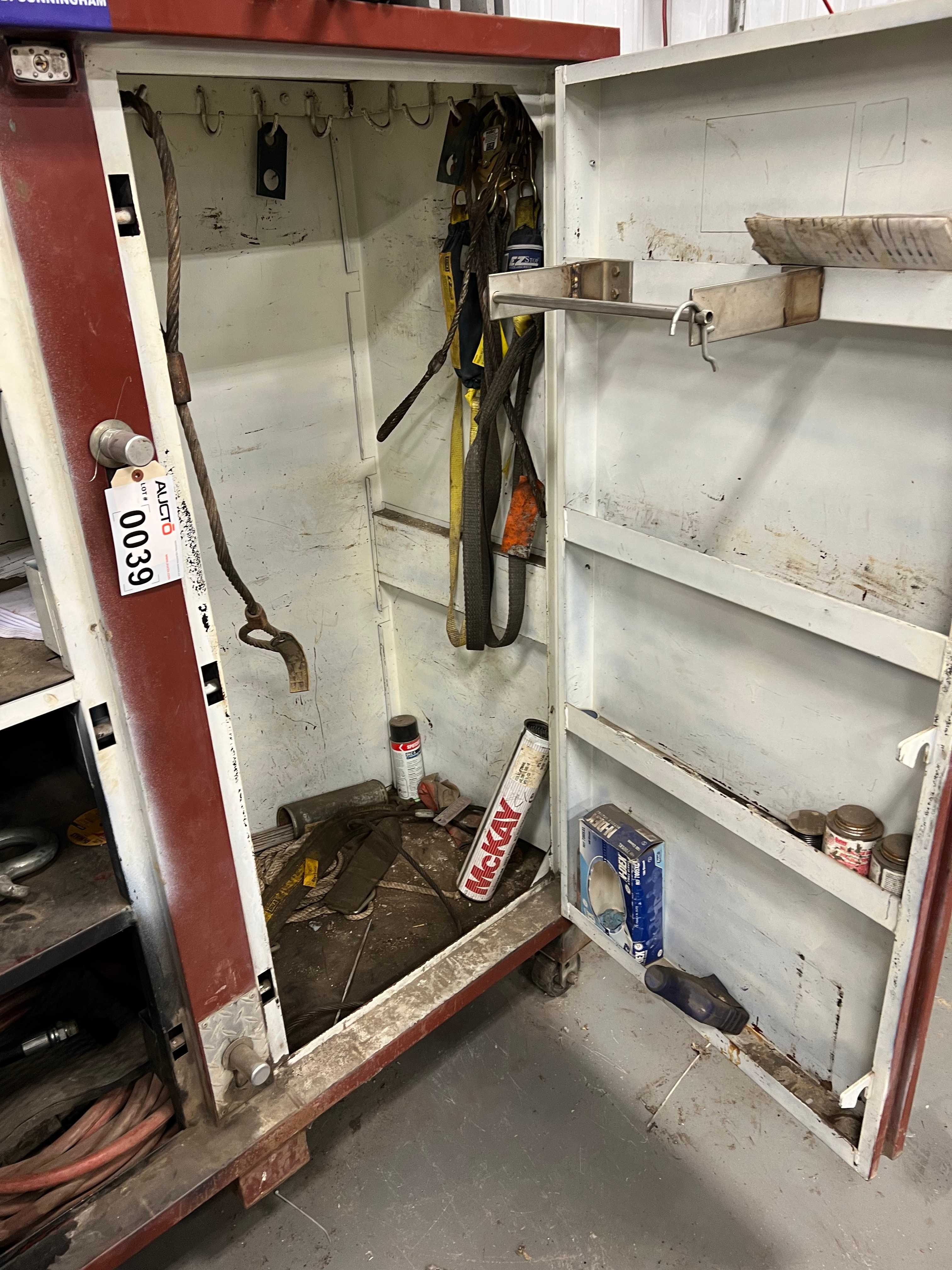 JOBOX CABINET - TOOL STORAGE