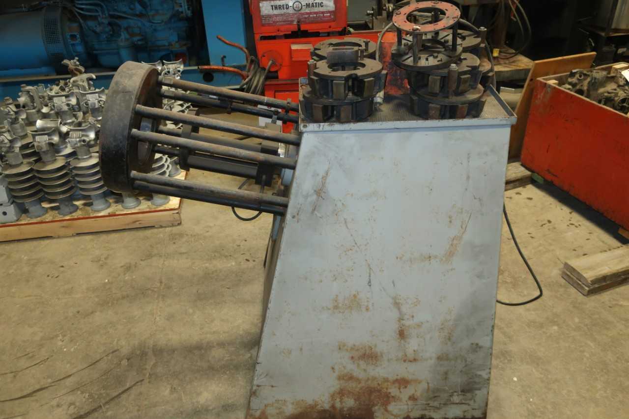 AEROQUIP CRIMP MACHINE FT1307 - ELECTRIC POWER TOOLS