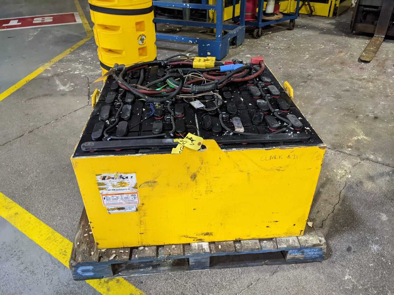 DEKA 48V FORKLIFT BATTERY - FORKLIFTS