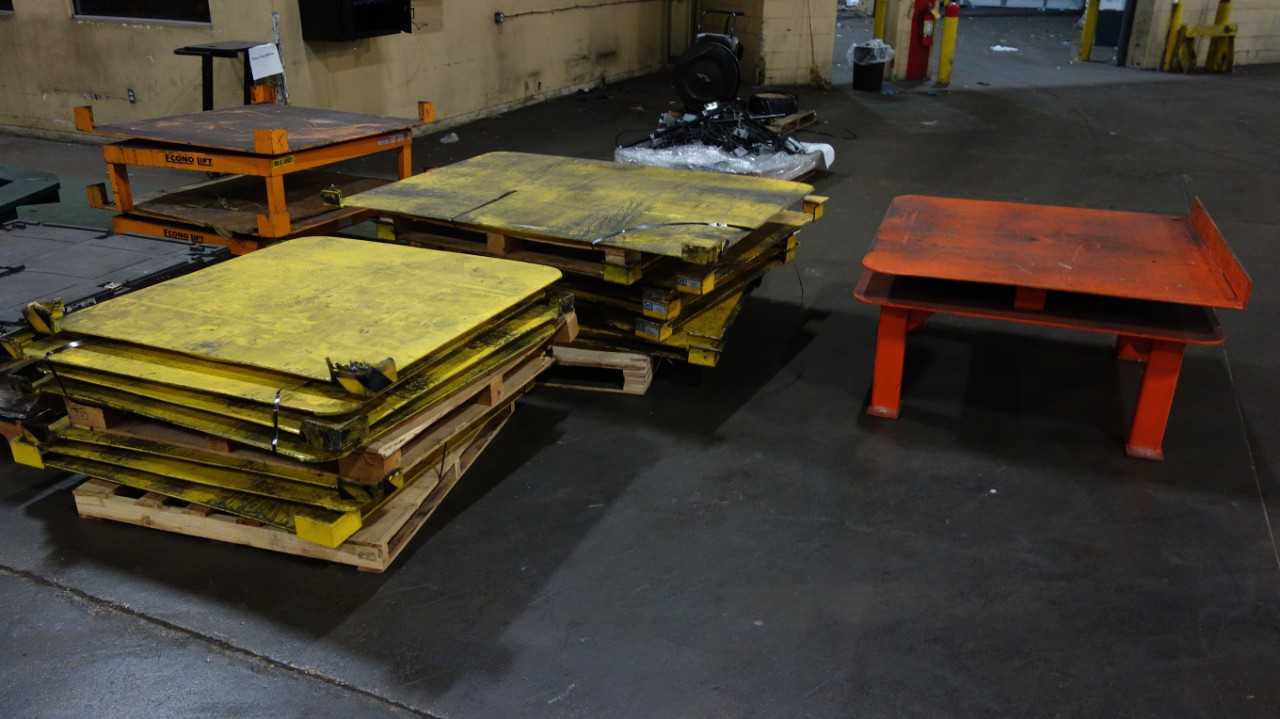 7 STACKS OF ASSORTED TURNTABLES & COMPONENTS, 1000LBS, MAGNUM, ECONO LIFT - MATERIAL HANDLING