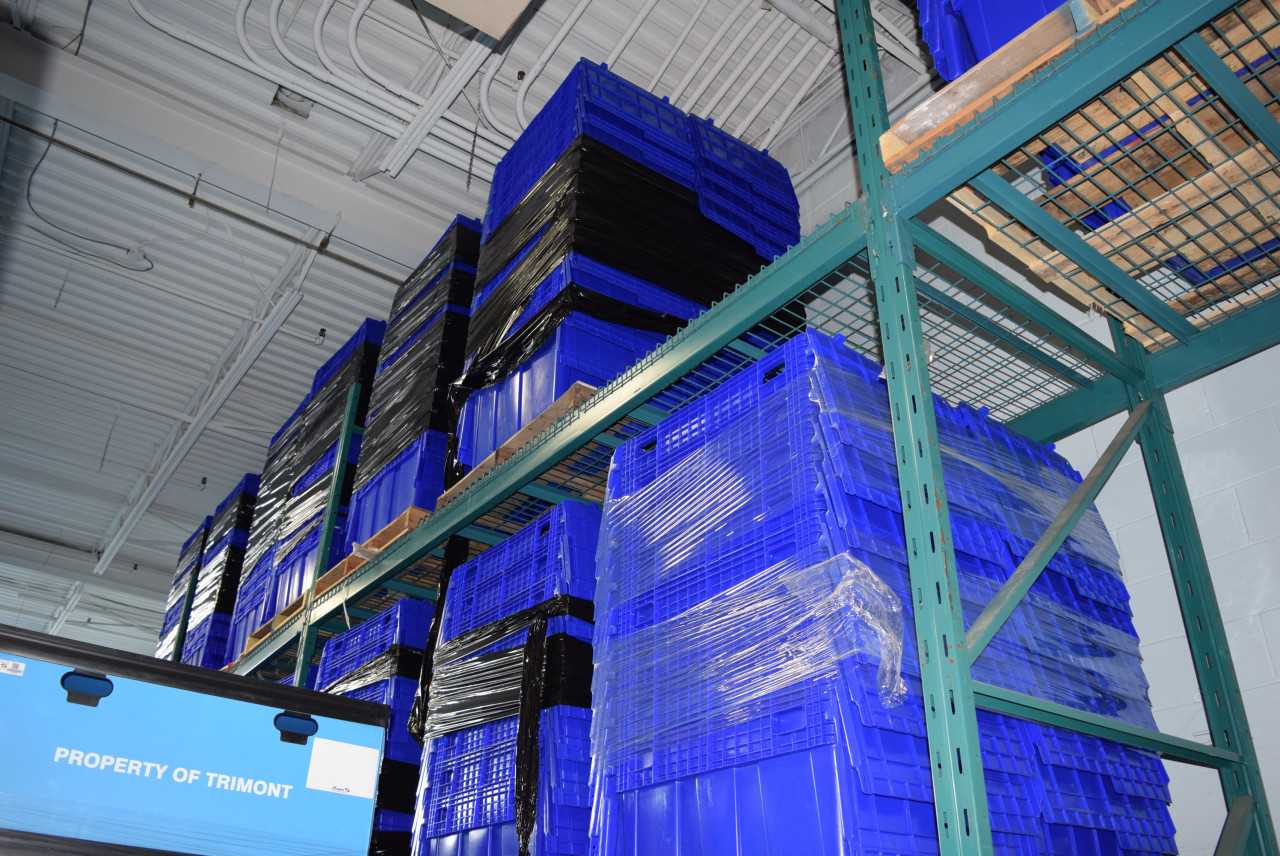 100x Plastic Storage Containers - MISCELLANEOUS