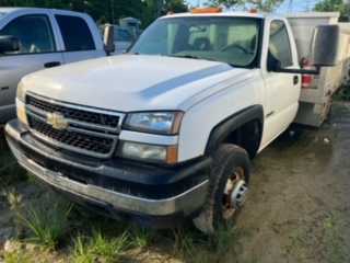 2006 CHEVROLET SILVERADO K3500 - HYDRO EXCAVATOR TRUCKS