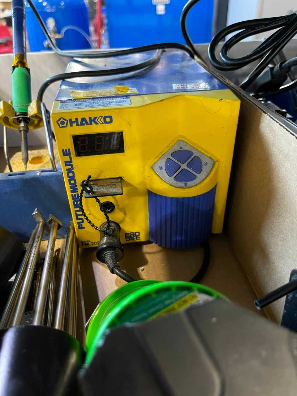 Hakko FM-202 Soldering Station, with Acessories - ELECTRIC POWER TOOLS