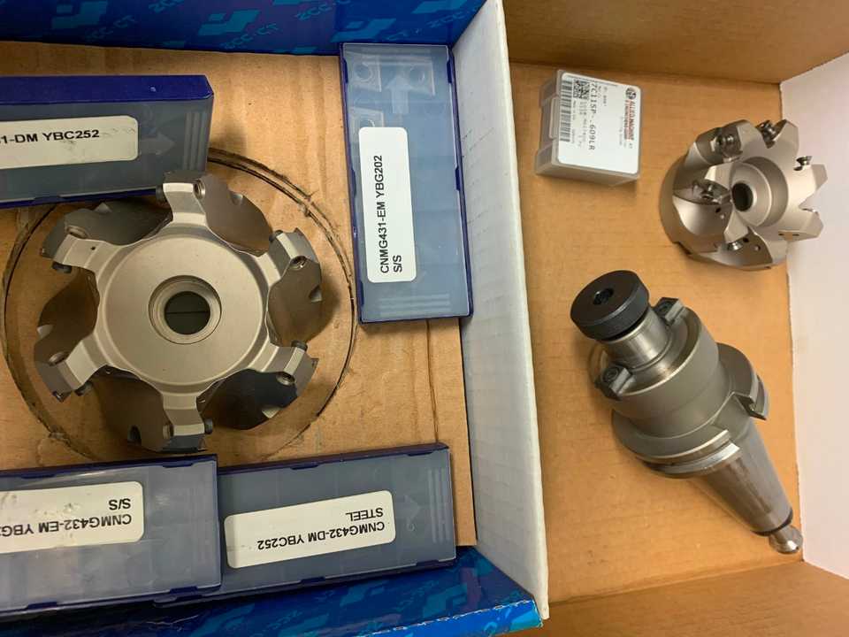 3.0” Face Mill Kit New in the Box, 2.0” Face mill with CT40 Tool holder - ELECTRIC POWER TOOLS