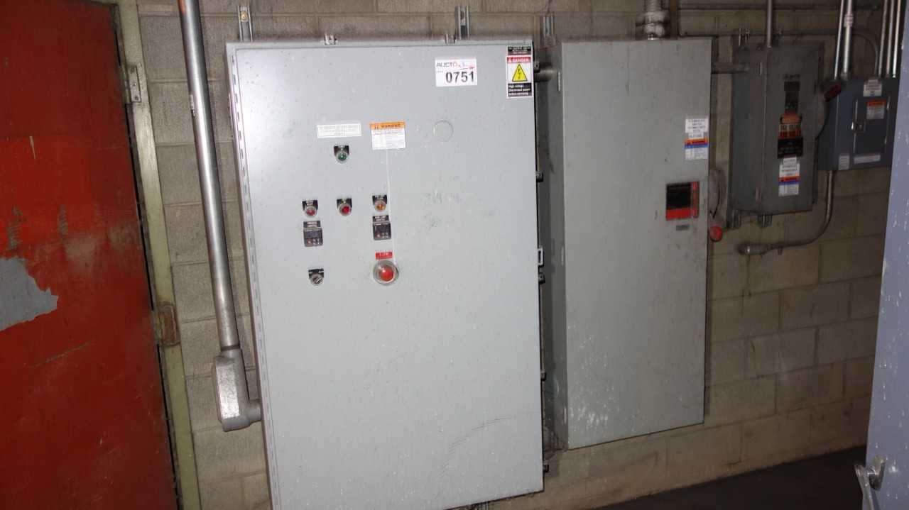 LOT OF 3 ASSORTED ELECTRICAL PANEL UNITS, 1X ABB A210-3 CONTROL PANEL, 1X CUTLER HAMMER 400A 600V-AC DISCONNECT SWITCH, 1X WESTINGHOUSE 100A 600V-AC DISCONNECT SWITCH - SWITCHGEAR