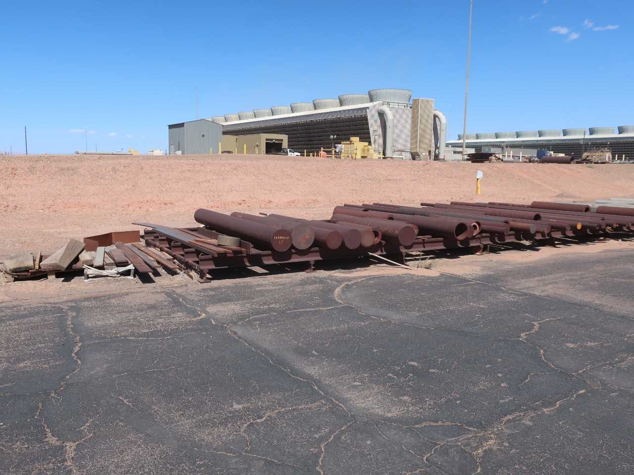 Lot of assorted round and flat steel stock