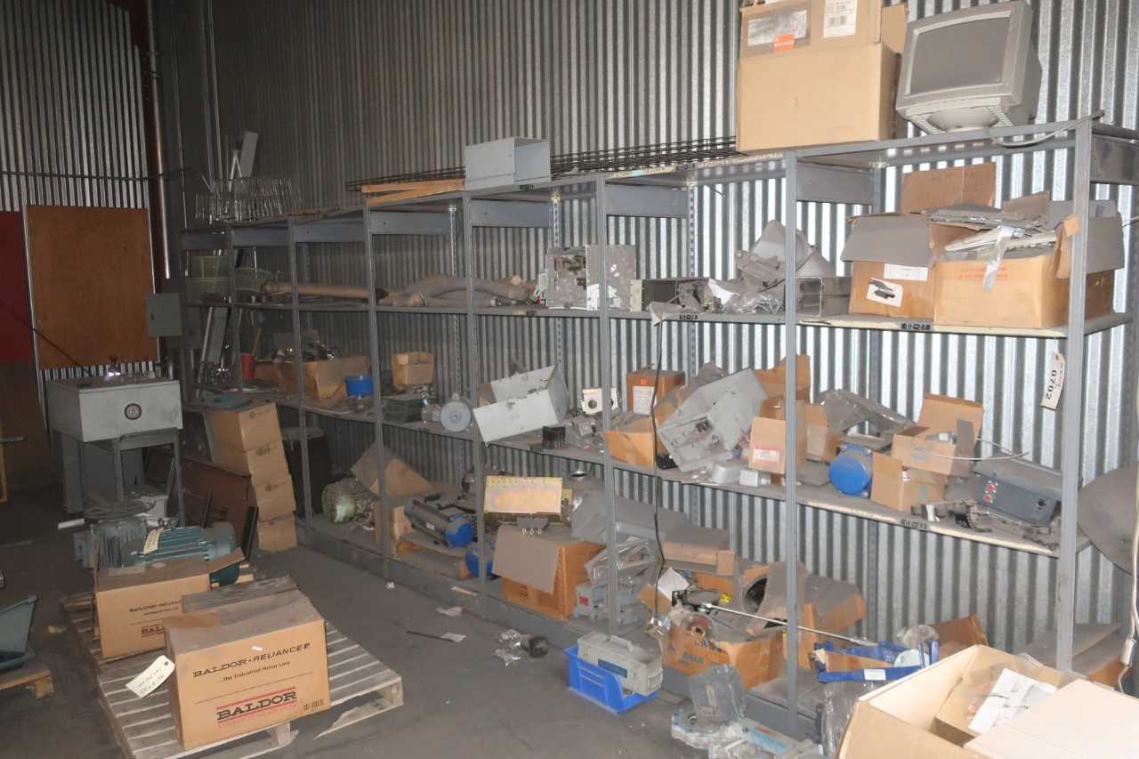 CONTENTS OF 7X SECTIONS OF SHELVING & CART, VALVES, TRANSMITTERS, ACTUATORS, MOTORS, CONTROL BOXES, ELECTRICAL, DISCONNCTS, MCC BUCKETS - ELECTRICAL COMPONENTS