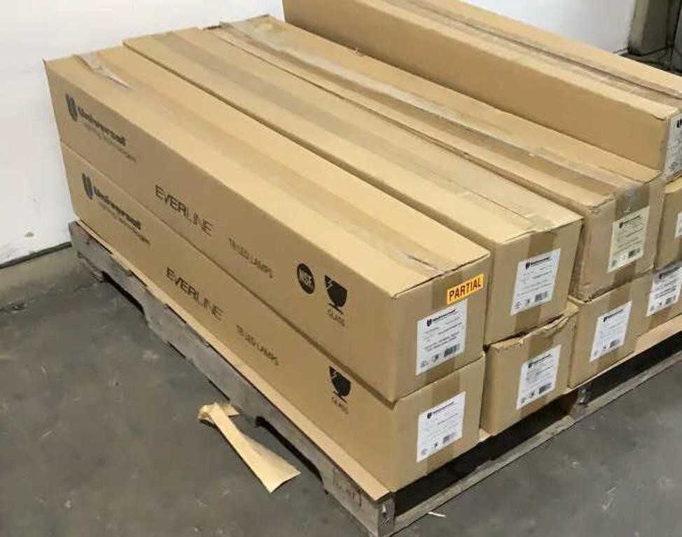 (Approximately 275) Universal Assorted 4' LED Light Bulbs - LIGHTING