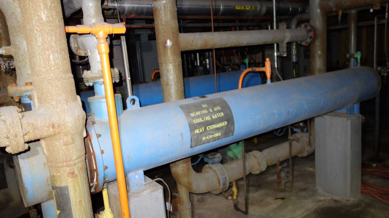LOT OF 2 AMERICAN 5-080-17-126-001 HEAT EXCHANGERS