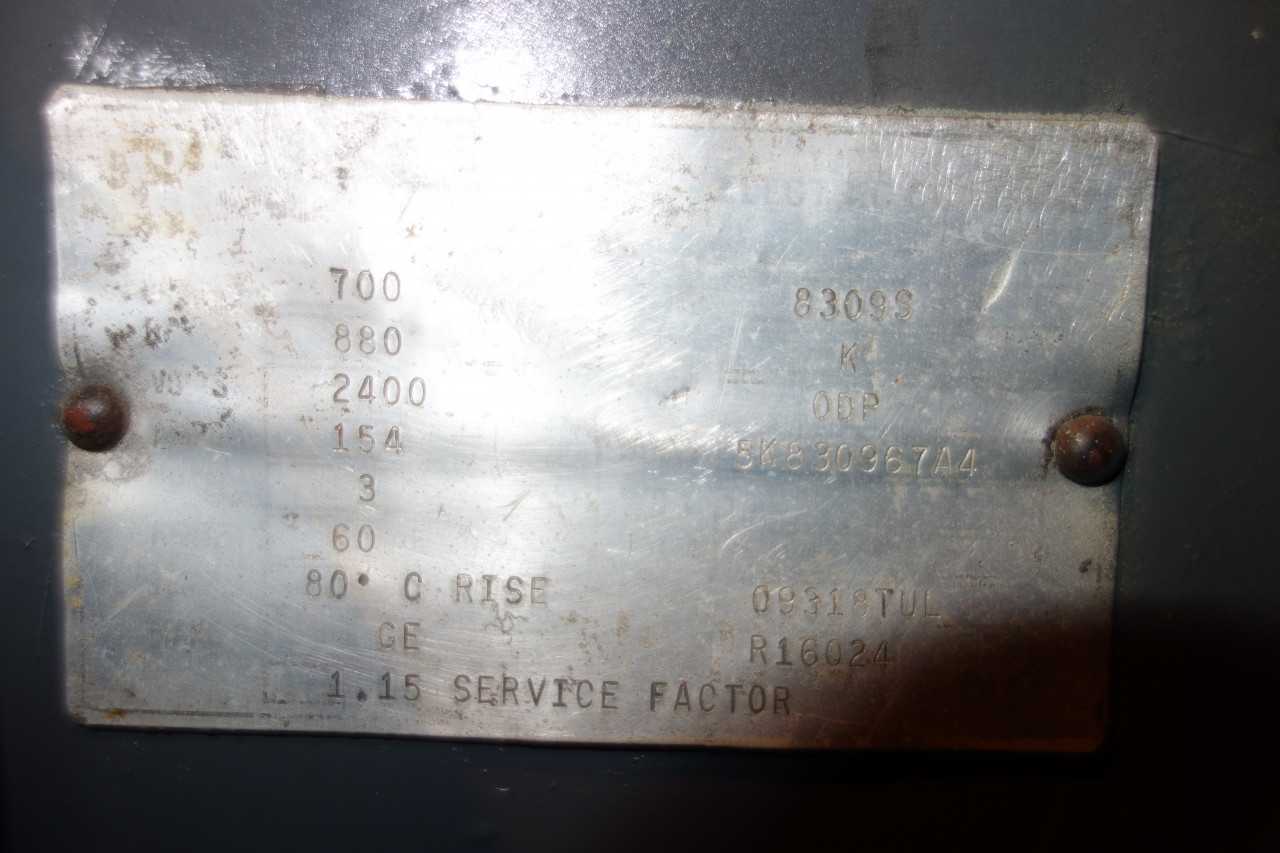 GE SK830967A4 700HP 2400V-AC 880RPM 8309S ELECTRIC MOTOR - ELECTRIC MOTORS