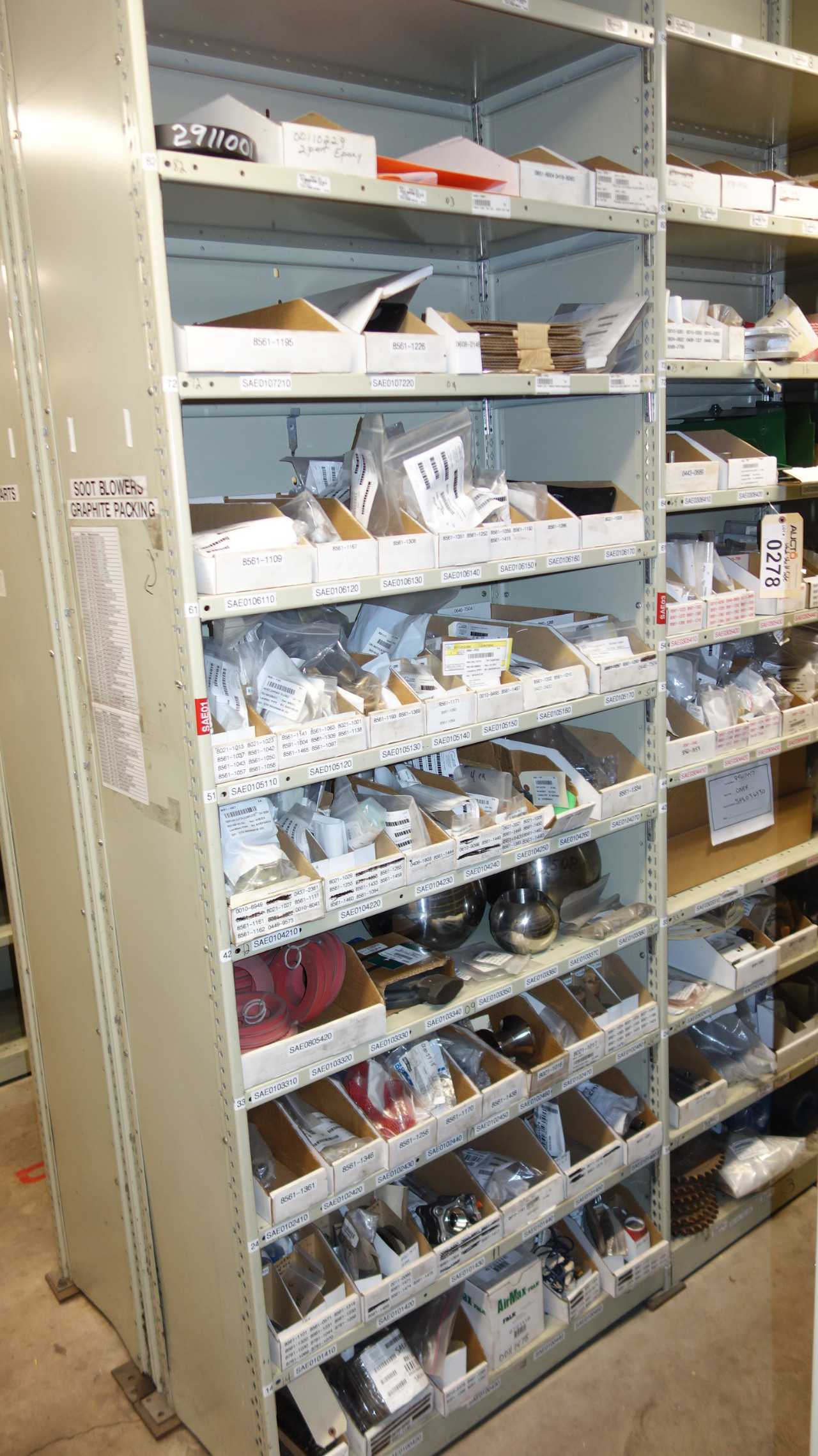 CONTENTS OF 4 SHELF COLUMNS, FISHER VALVE PARTS - VALVES