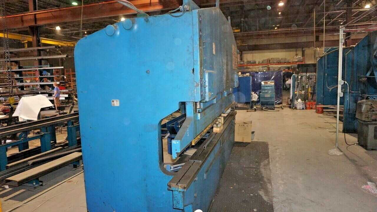 Summit 400 Ton x 12ft Press Brake, Year 1979 - PRESS BRAKES