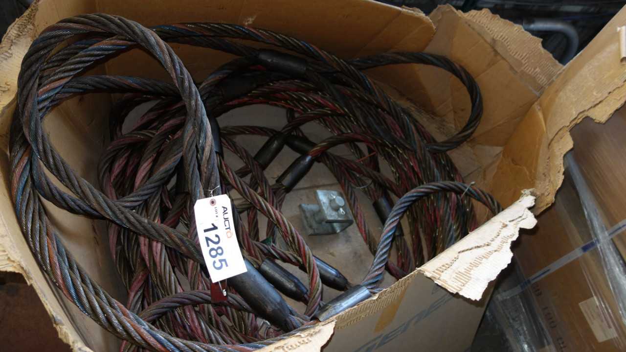 LOT OF SLING AND SUPPLY 24 TON RIGGING SLINGS - LIFTING EQUIPMENT
